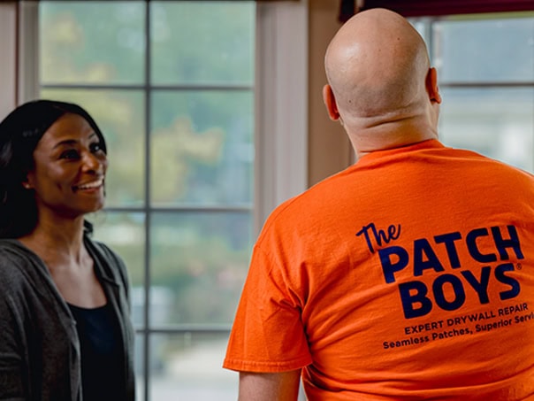 Worker with customer