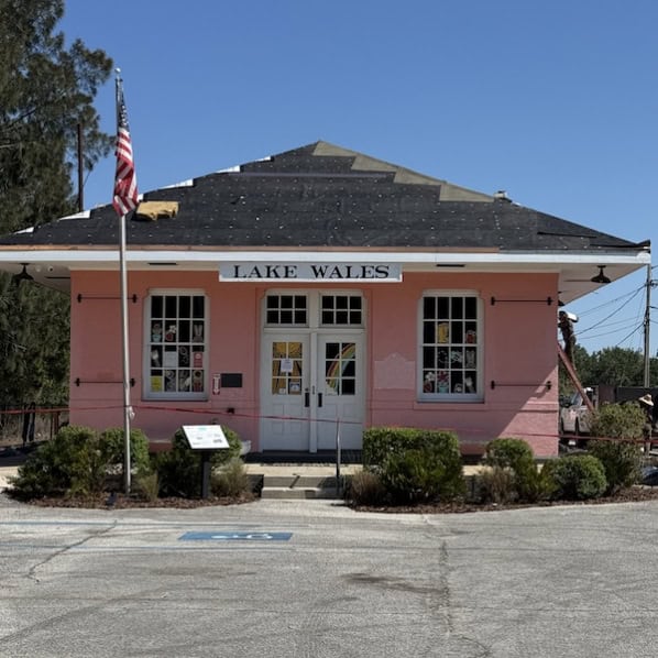 lake wales office